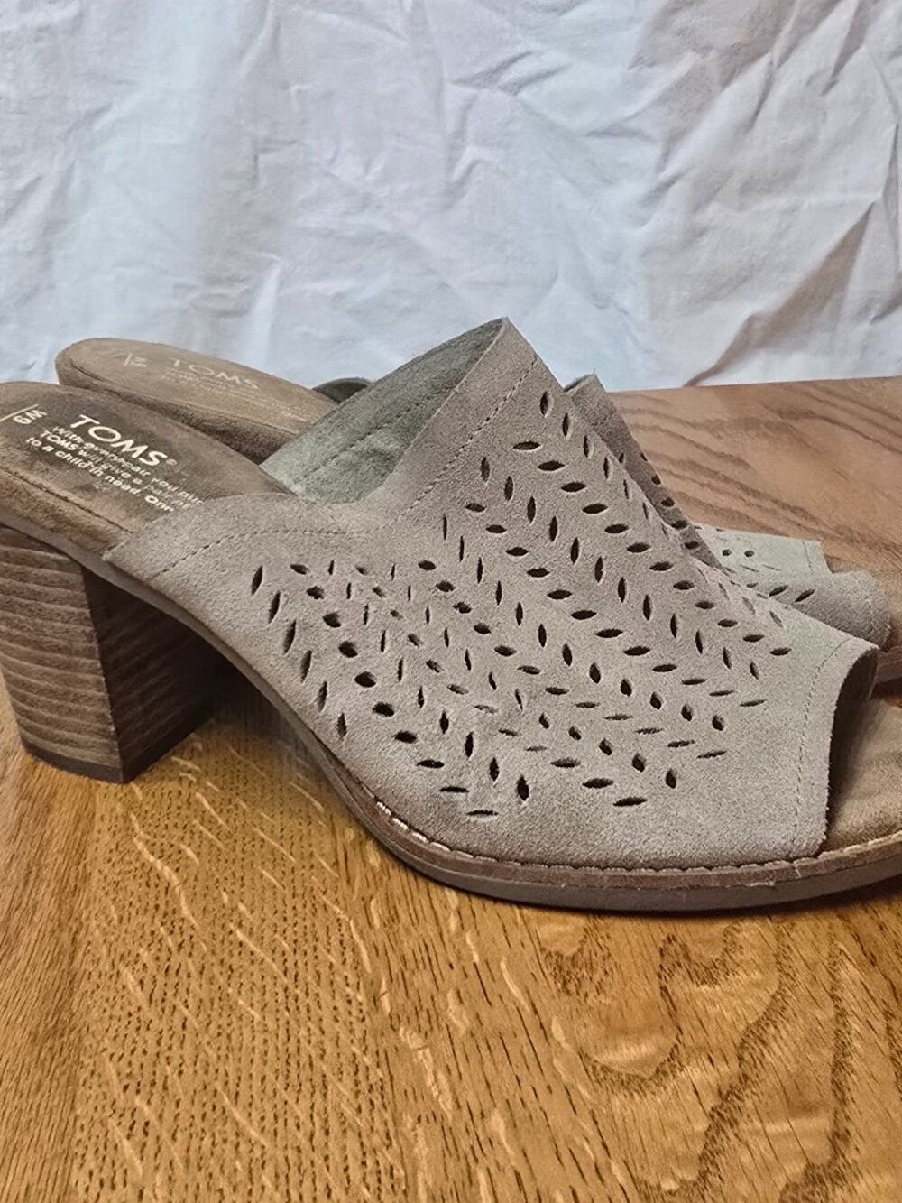 Toms Majorca Mule Beige Suede Peep Toe Slip-on Block Heel Women Size W9